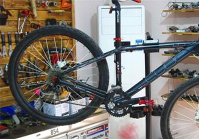 How to assemble a mountain bike？