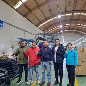 Vietnamese customers come to Panda Group for factory inspection